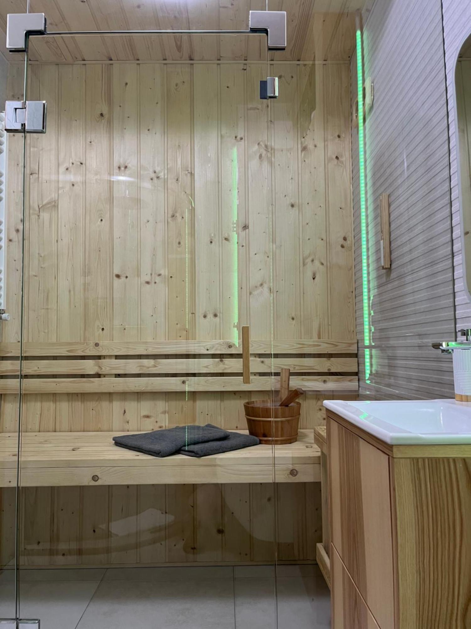 Jesionowe Apartamenty Nad Odra, Stare Miasto, Sauna W Jednym, Klimatyzacja , Garaz Podziemny 0 Zl, Odra River , Old Town, New Building, Air Conditioning, Sauna-One, Underground Garage Free Wroclaw Ngoại thất bức ảnh